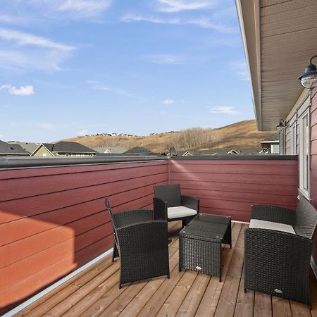 Globalstay New Apartments In Cranbrook Free Street Parking Calgary Bagian luar foto