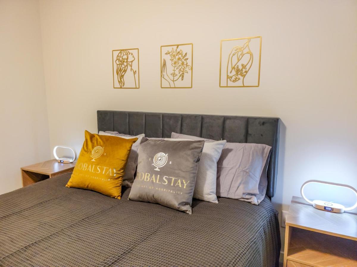 Globalstay New Apartments In Cranbrook Free Street Parking Calgary Bagian luar foto