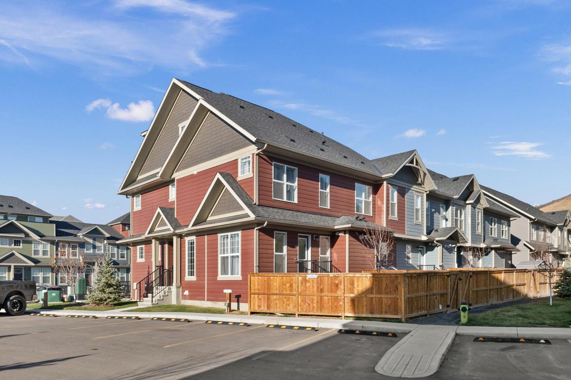 Globalstay New Apartments In Cranbrook Free Street Parking Calgary Bagian luar foto