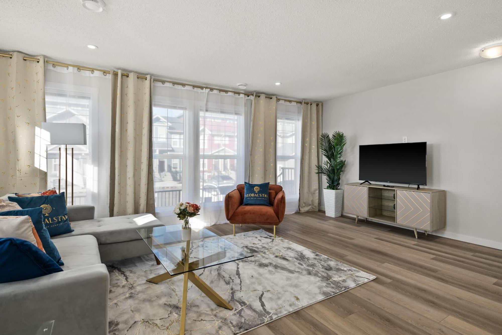 Globalstay New Apartments In Cranbrook Free Street Parking Calgary Bagian luar foto